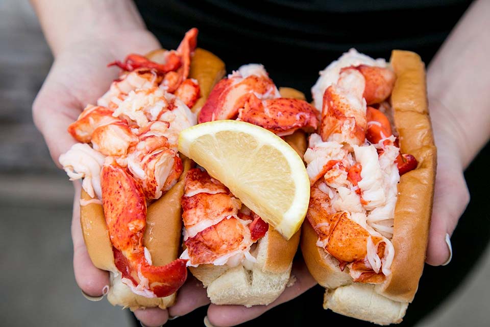 Cousins Maine Lobster